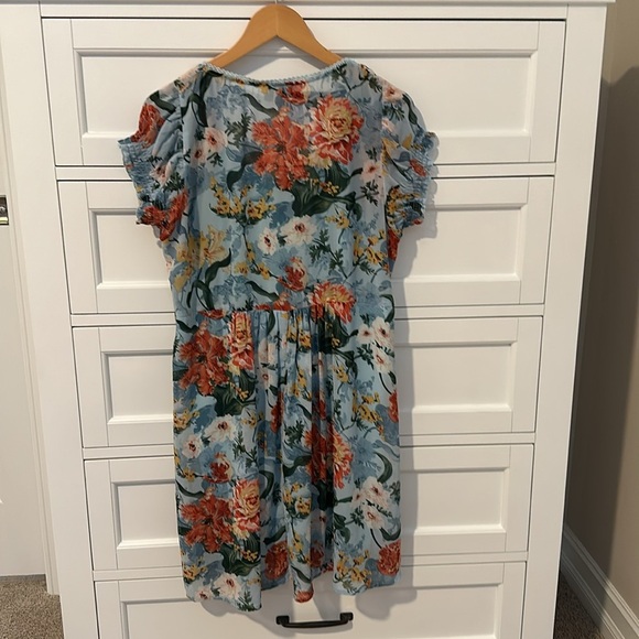 Umgee Urban Outfitters Flowy Floral dress - Picture 6 of 12